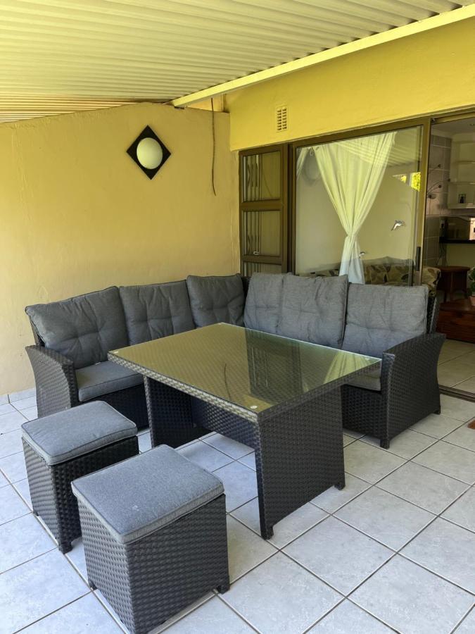 Mtunzi Park, 39 Peaceful Shores Villa Scottburgh Bagian luar foto