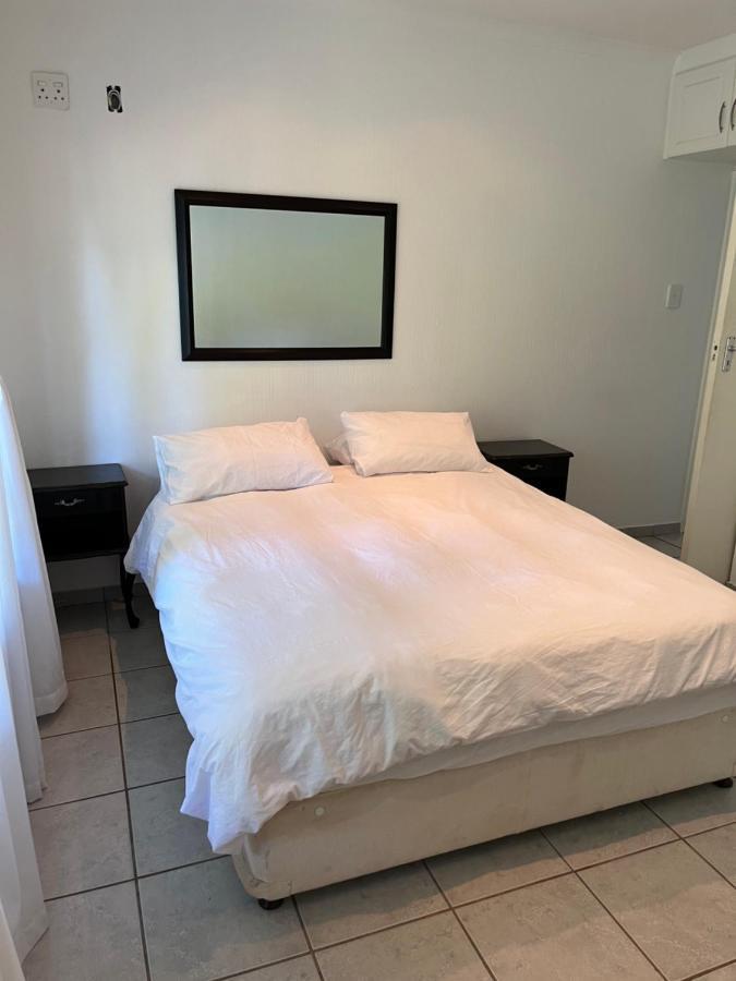 Mtunzi Park, 39 Peaceful Shores Villa Scottburgh Bagian luar foto