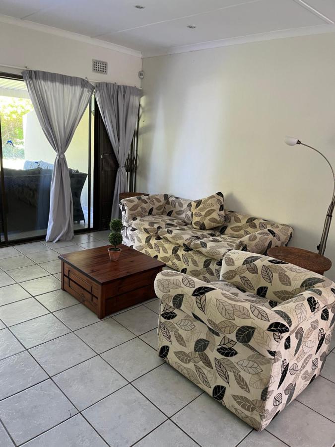 Mtunzi Park, 39 Peaceful Shores Villa Scottburgh Bagian luar foto
