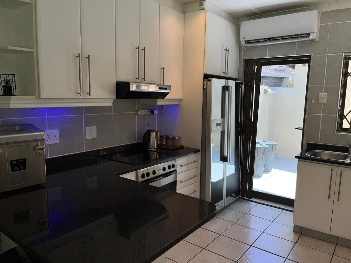 Mtunzi Park, 39 Peaceful Shores Villa Scottburgh Bagian luar foto